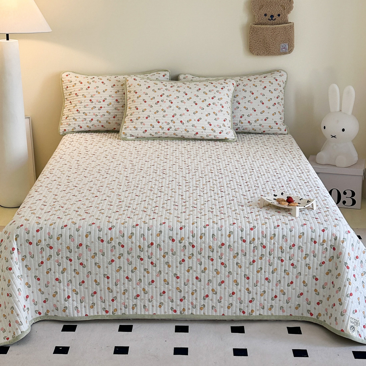 91家纺网 家纺一手货源 找家纺 凌云家纺 2026新款A类13372全棉床盖一面棉一面绒 郁金香