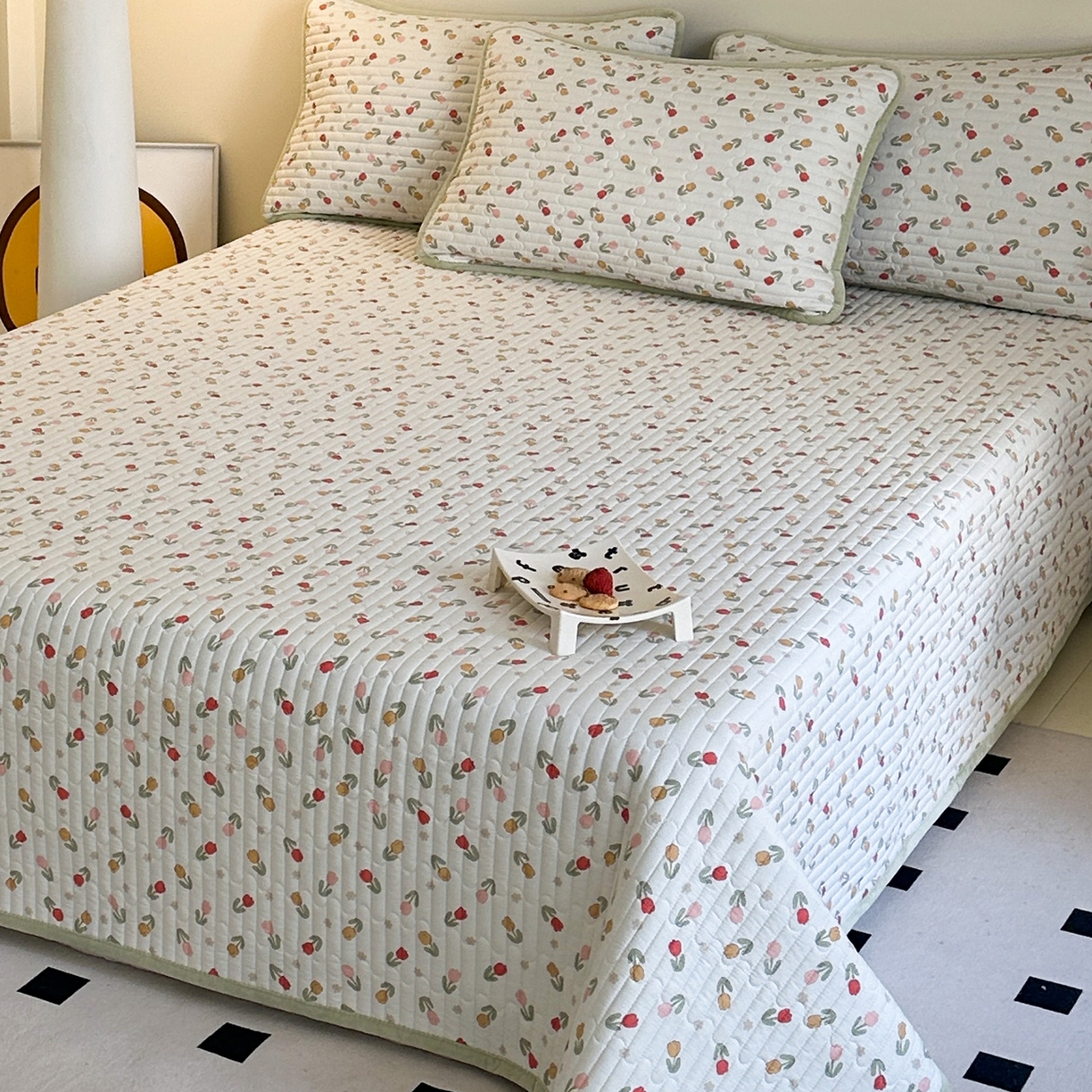 91家纺网 家纺一手货源 找家纺 凌云家纺 2026新款A类13372全棉床盖一面棉一面绒 郁金香