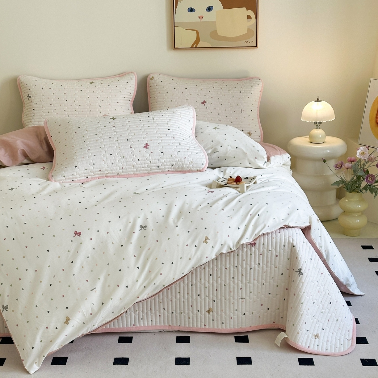 91家纺网 家纺一手货源 找家纺 凌云家纺 2026新款A类13372全棉床盖四件套 怦然心动