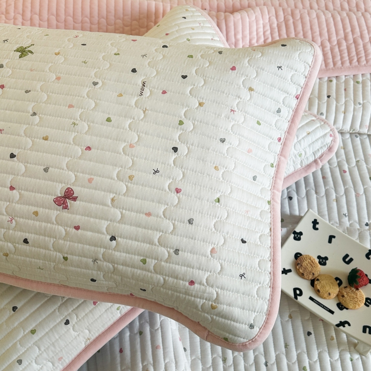 91家纺网 家纺一手货源 找家纺 凌云家纺 2026新款A类13372全棉床盖四件套 怦然心动