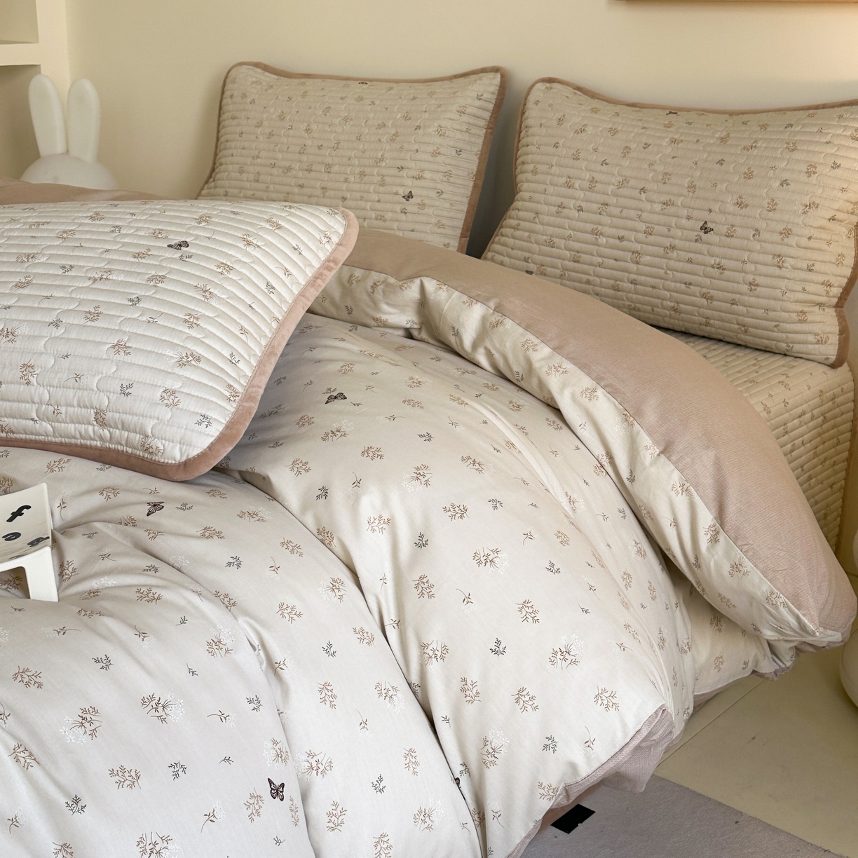 91家纺网 家纺一手货源 找家纺 凌云家纺 2026新款A类13372全棉床盖四件套 奢香夫人