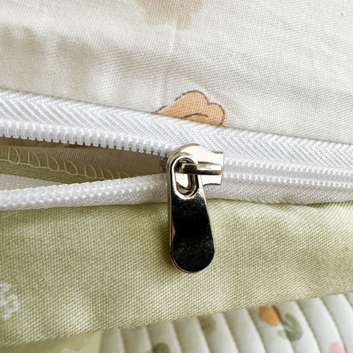 91家纺网 家纺一手货源 找家纺 凌云家纺 2026新款A类13372全棉床盖四件套 郁金香