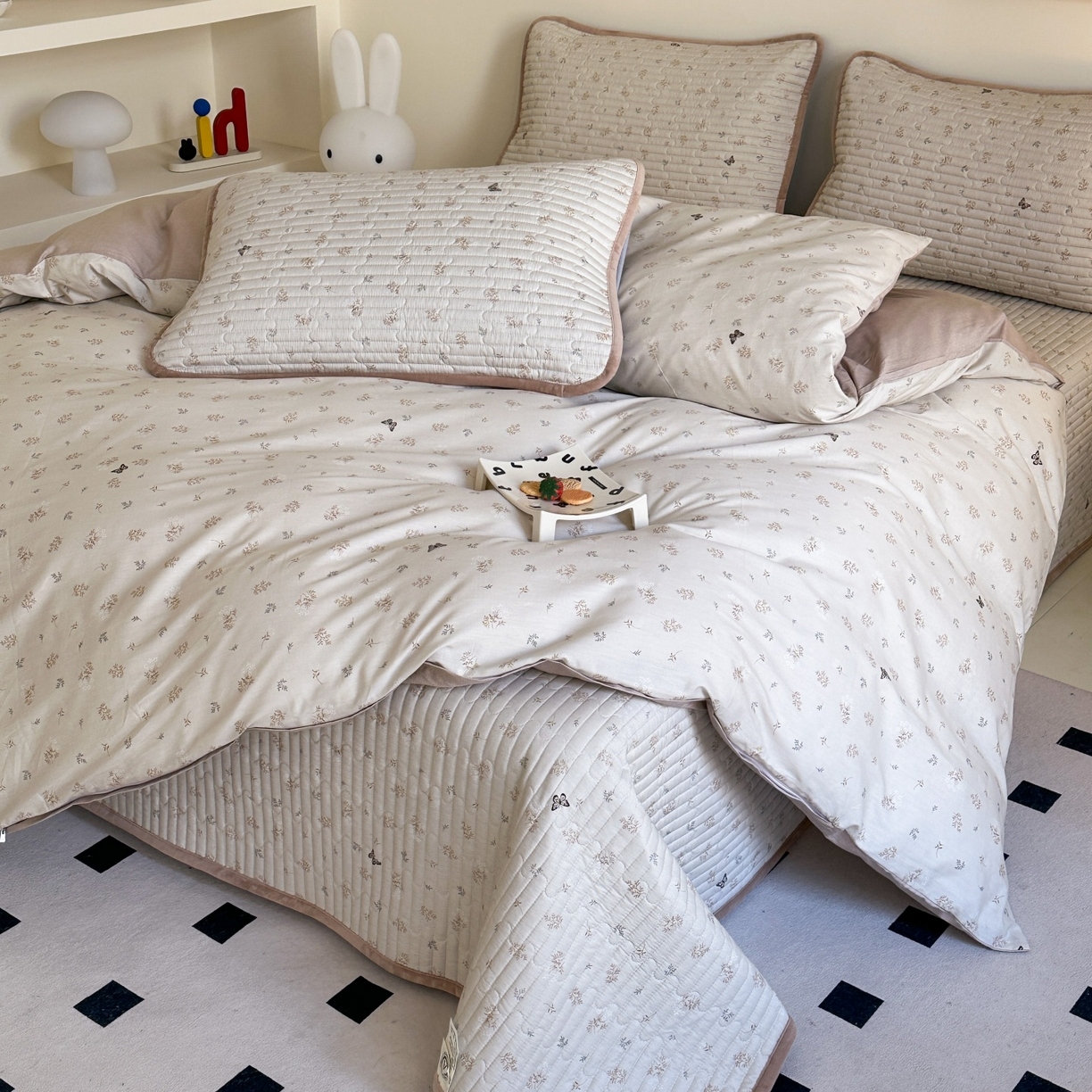 91家纺网 家纺一手货源 找家纺 凌云家纺 2026新款A类13372全棉床盖四件套 奢香夫人