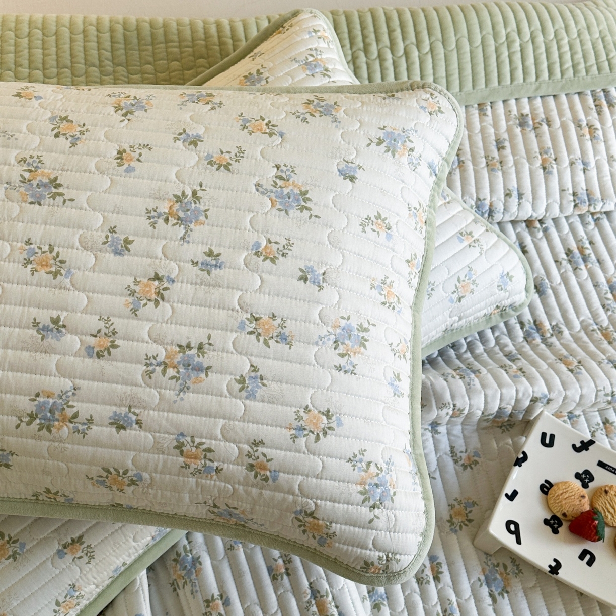 91家纺网 家纺一手货源 找家纺 凌云家纺 2026新款A类13372全棉床盖四件套 沐雅清风