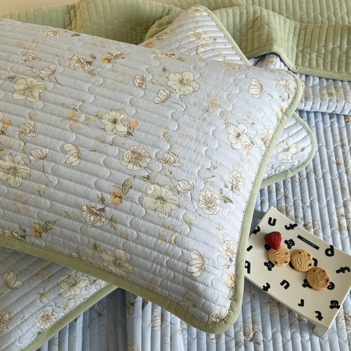 91家纺网 家纺一手货源 找家纺 凌云家纺 2026新款A类13372全棉床盖四件套 漫步云端