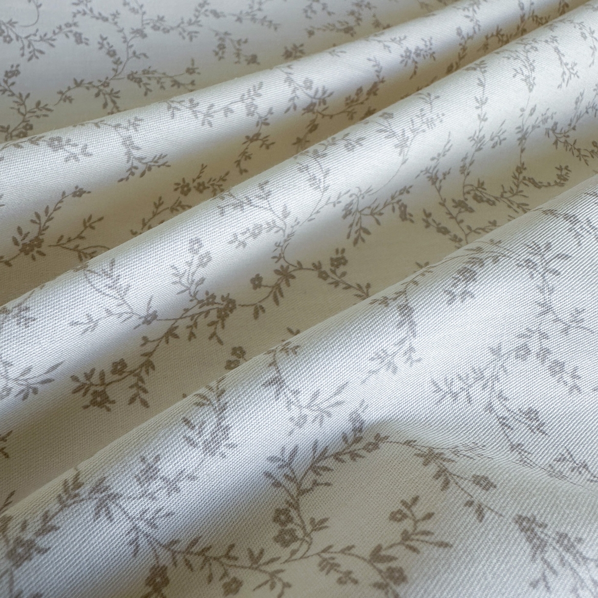 91家纺网 家纺一手货源 找家纺 凌云家纺 2026新款A类13372全棉床盖四件套 琉璃