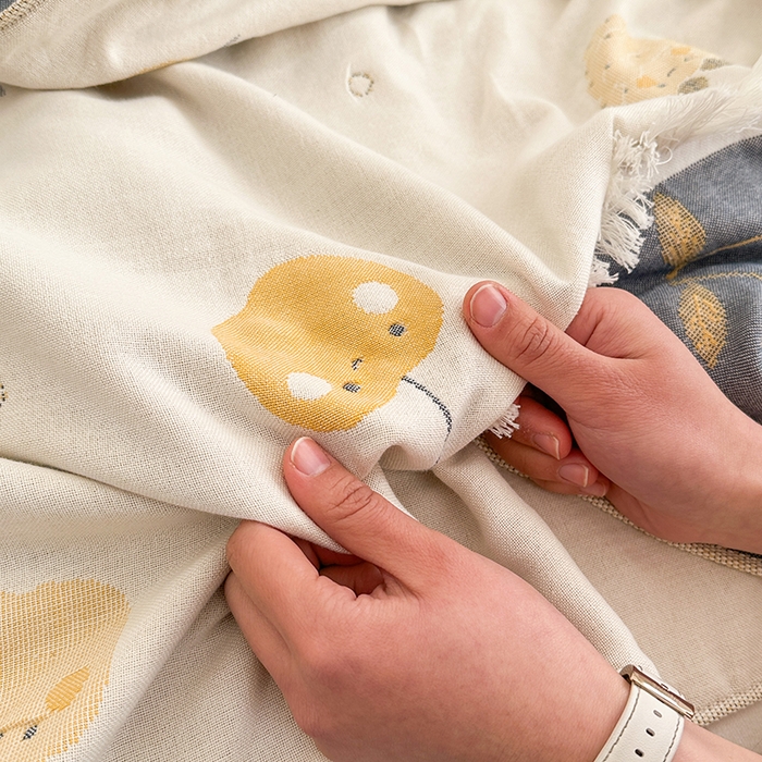 91家纺网 家纺一手货源 找家纺 凌云家纺 2026新款全棉纯棉双层有氧纱大提花流苏毯披肩毯毛毯毯子 苹果-黄