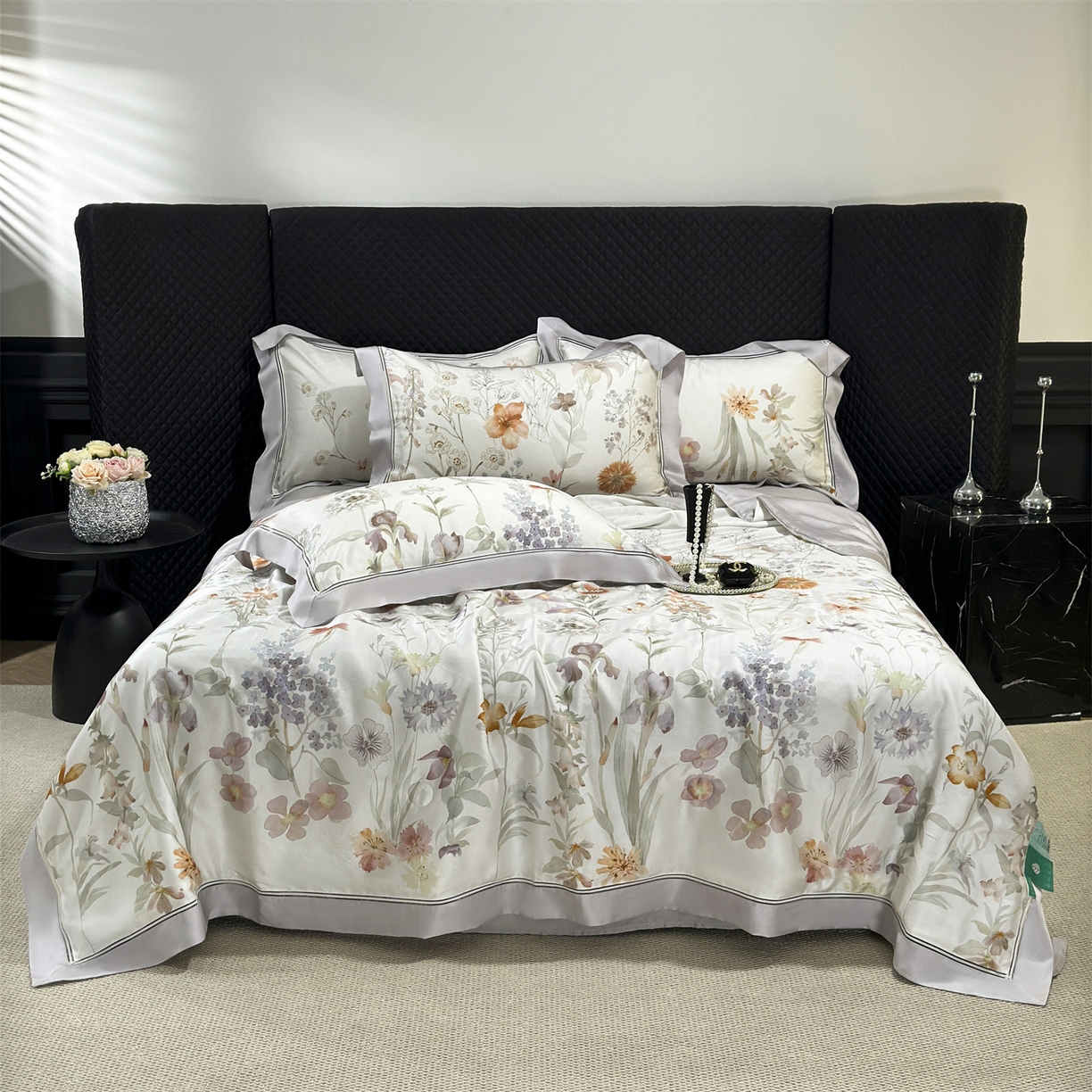 91家纺网 家纺一手货源 找家纺 朵希曼 2026新款60天丝镂空夏被四件套系列（控价：夏被线上券后不低于239 夏被四件套线上券后不低于369) 花颂