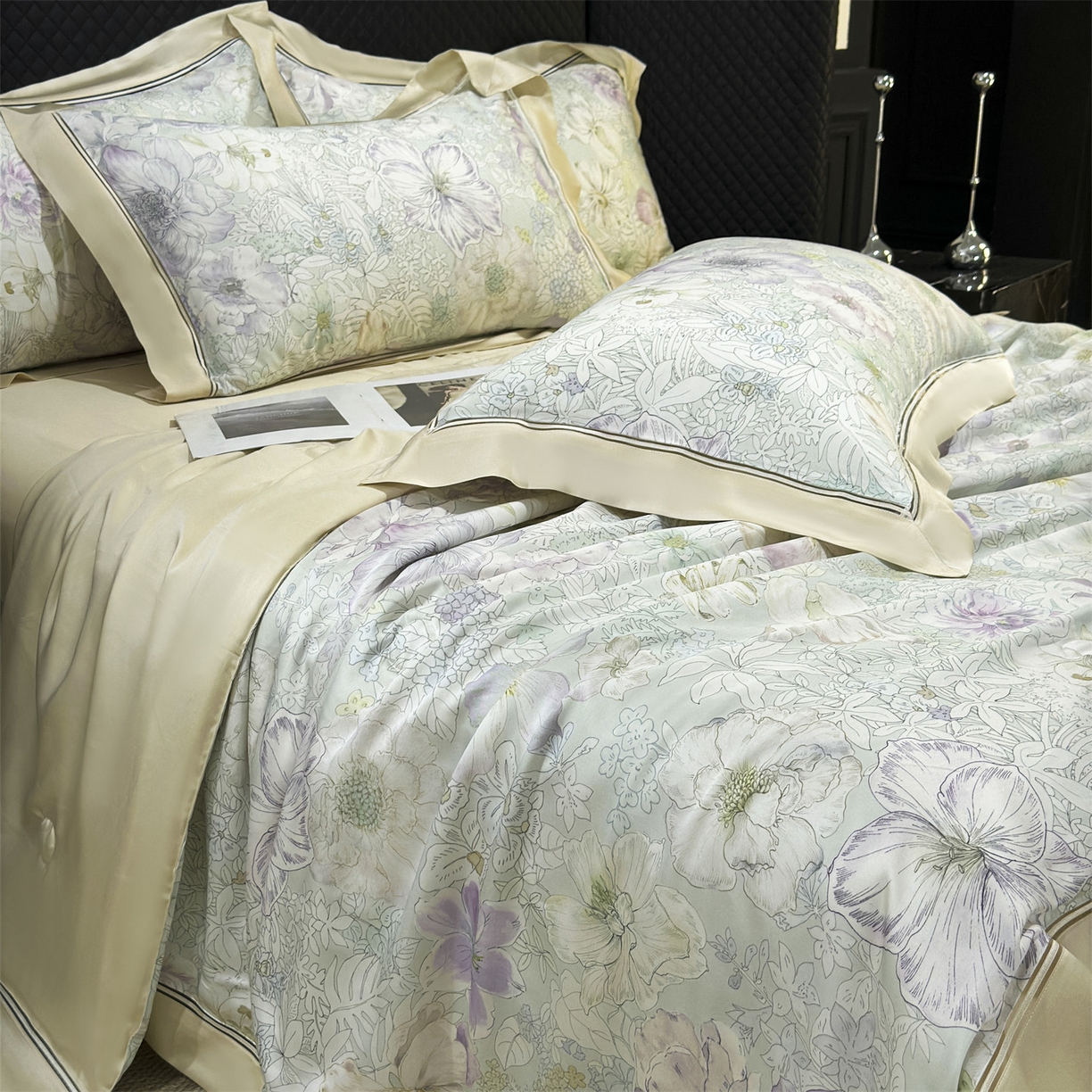 91家纺网 家纺一手货源 找家纺 朵希曼 2026新款60天丝镂空夏被四件套系列（控价：夏被线上券后不低于239 夏被四件套线上券后不低于369) 慕白