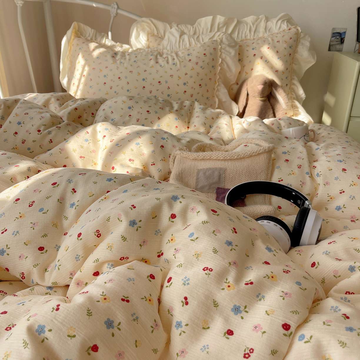 91家纺网 家纺一手货源 找家纺 （总）轻奢坊 2026新款皱皱纱韩系碎花法式花边四件套