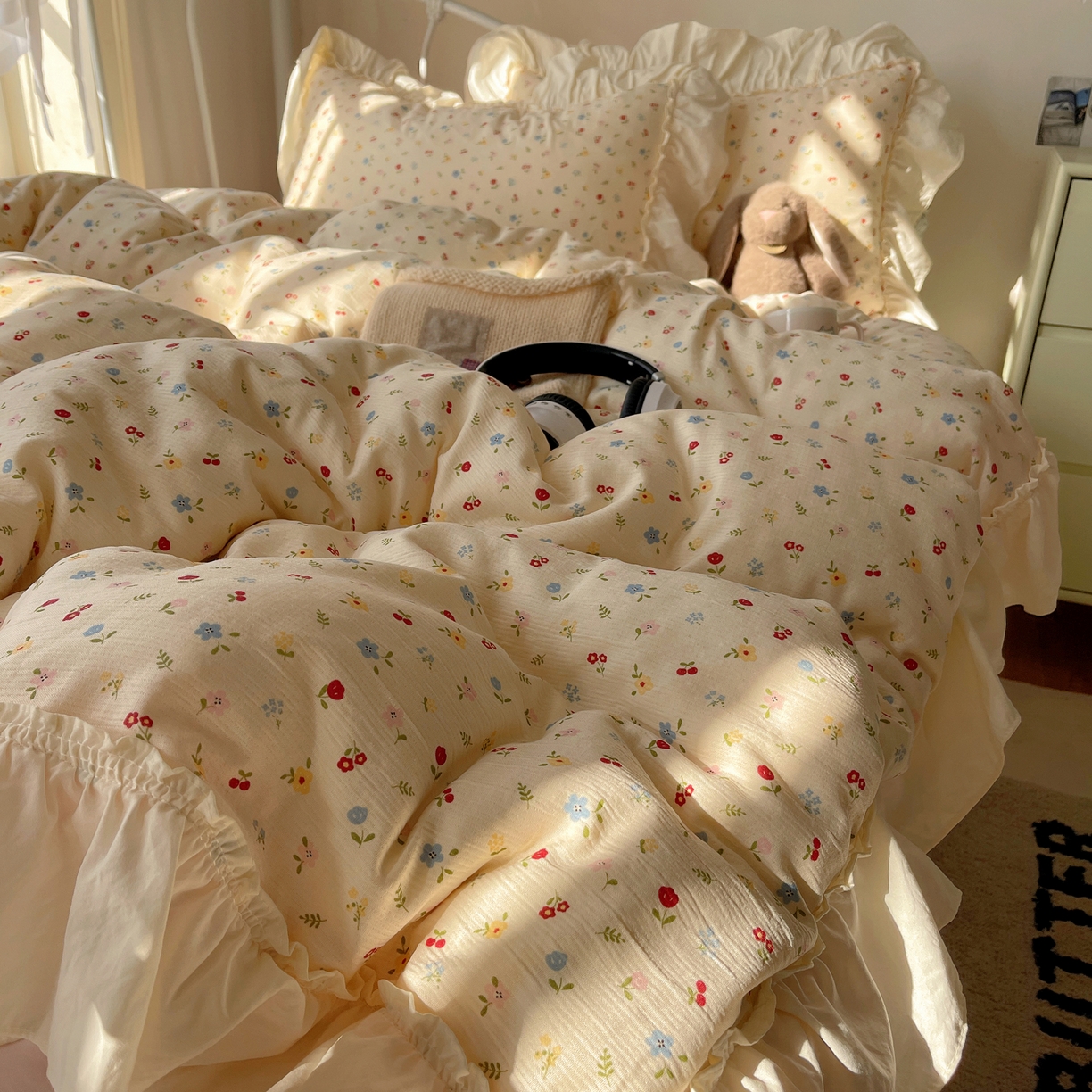 91家纺网 家纺一手货源 找家纺 （总）轻奢坊 2026新款皱皱纱韩系碎花法式花边四件套