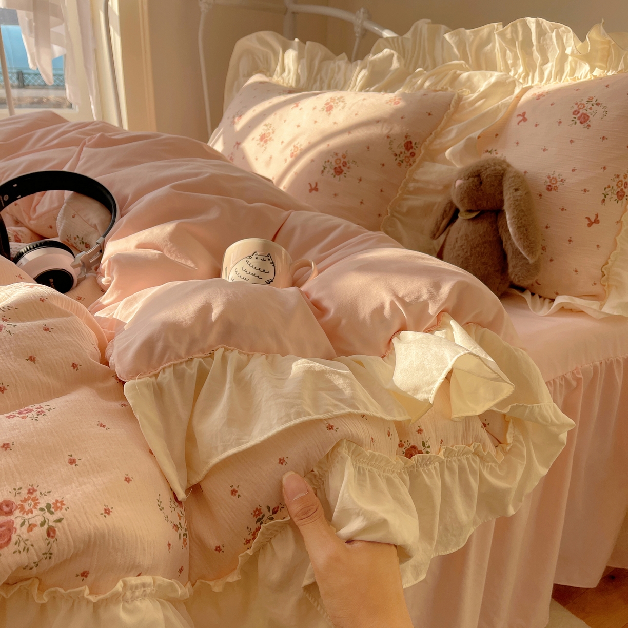 91家纺网 家纺一手货源 找家纺 轻奢坊 2026新款皱皱纱韩系碎花法式花边四件套 花漾粉风