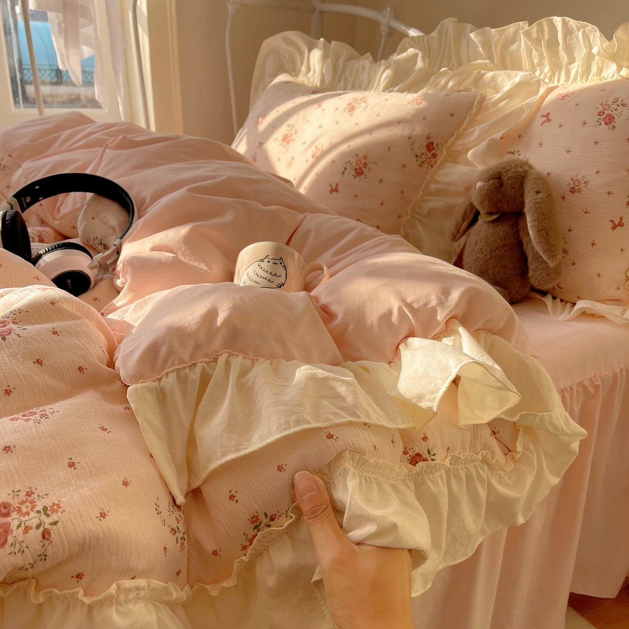 91家纺网 家纺一手货源 找家纺 轻奢坊 2026新款皱皱纱韩系碎花法式花边四件套 花漾粉风