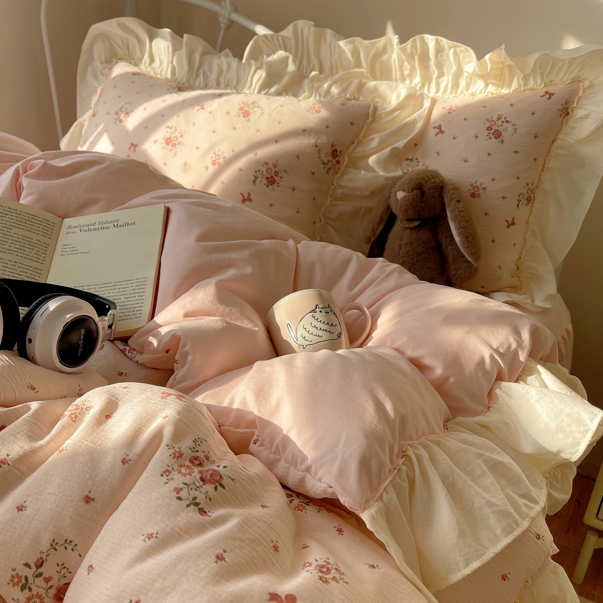 91家纺网 家纺一手货源 找家纺 轻奢坊 2026新款皱皱纱韩系碎花法式花边四件套 花漾粉风