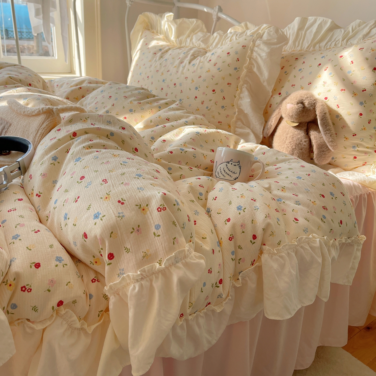 91家纺网 家纺一手货源 找家纺 轻奢坊 2026新款皱皱纱韩系碎花法式花边四件套 花漾点点