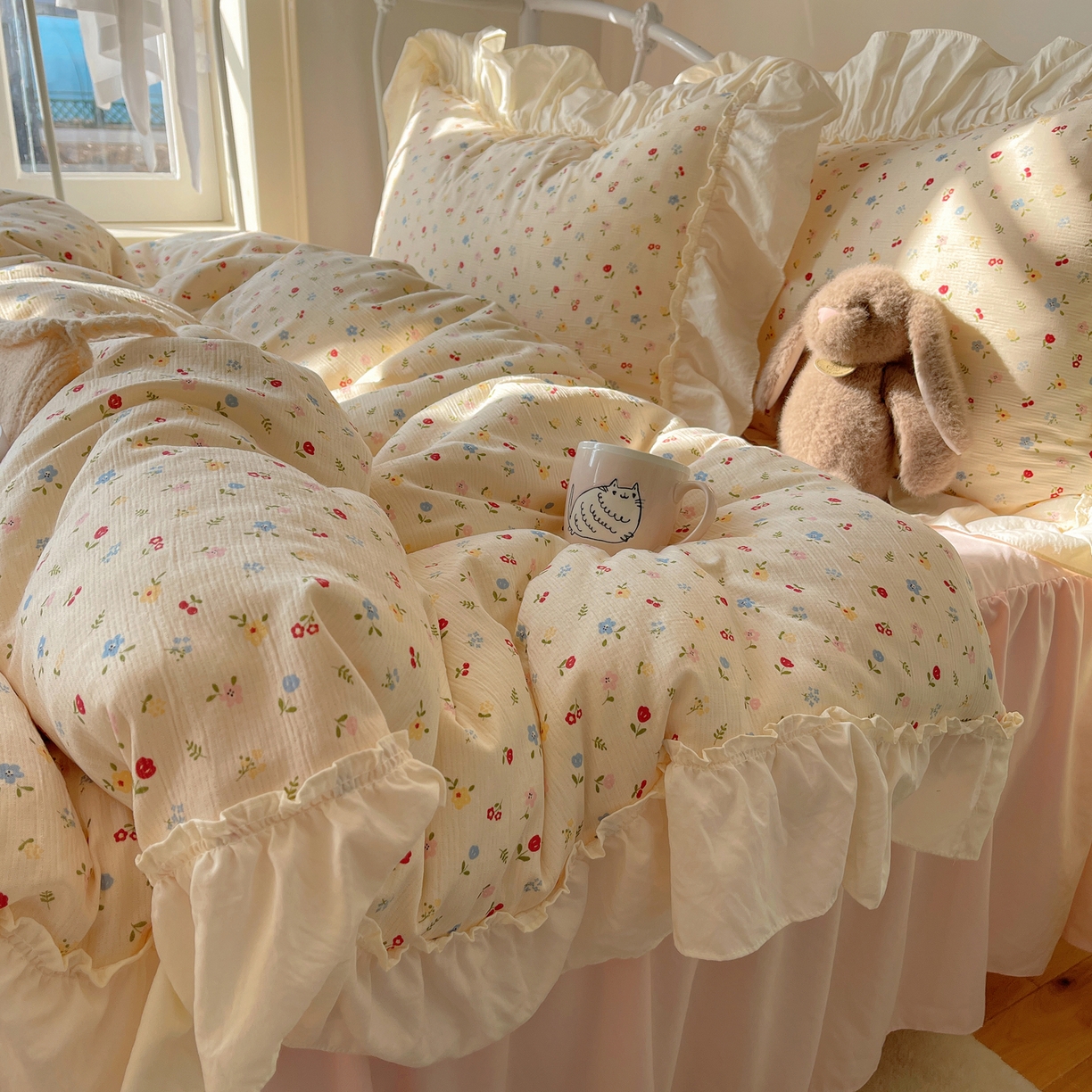 91家纺网 家纺一手货源 找家纺 轻奢坊 2026新款皱皱纱韩系碎花法式花边四件套 花漾点点