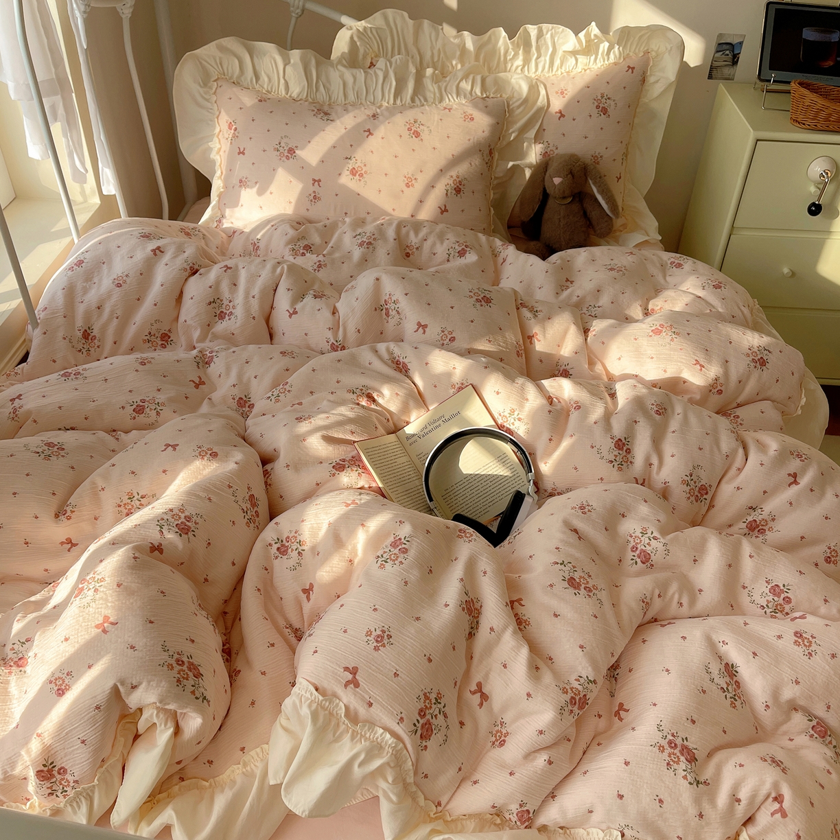 91家纺网 家纺一手货源 找家纺 轻奢坊 2026新款皱皱纱韩系碎花法式花边四件套 花漾粉风