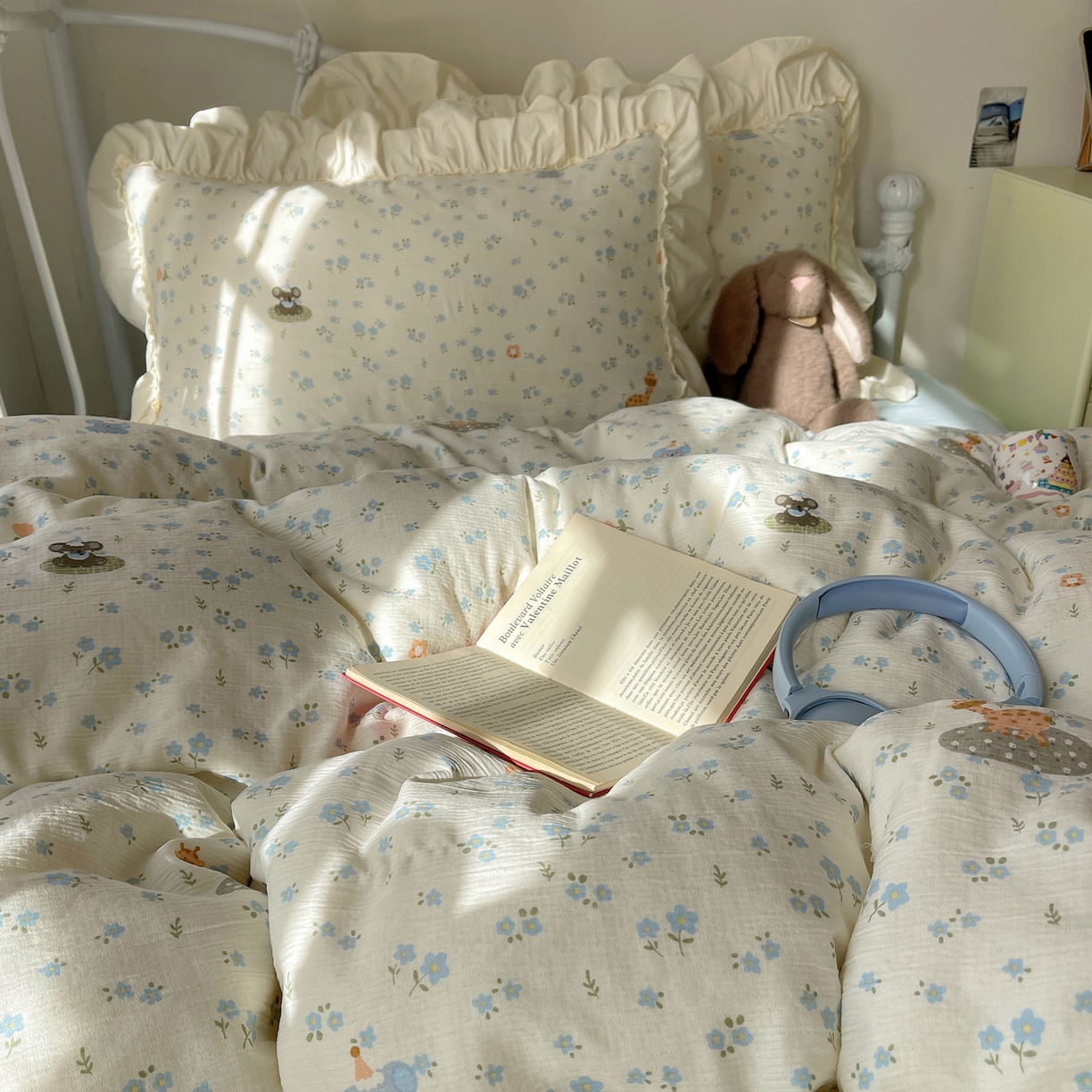 91家纺网 家纺一手货源 找家纺 轻奢坊 2026新款皱皱纱韩系碎花法式花边四件套 花漾星球