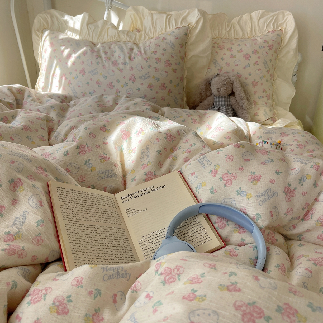 91家纺网 家纺一手货源 找家纺 轻奢坊 2026新款皱皱纱韩系碎花法式花边四件套 花漾粉猫