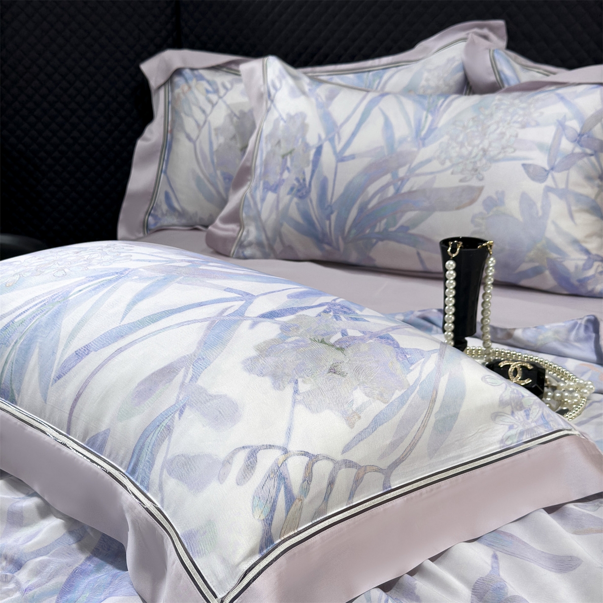 91家纺网 家纺一手货源 找家纺 朵希曼 2026新款60天丝镂空夏被四件套系列（控价：夏被线上券后不低于239 夏被四件套线上券后不低于369) 森屿白