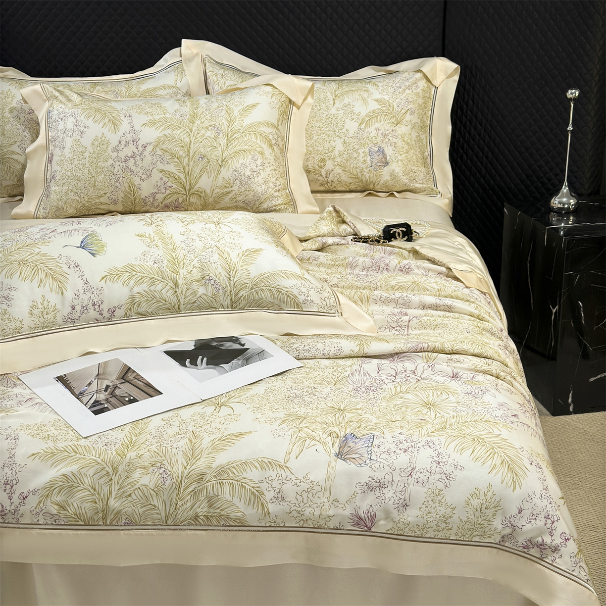 91家纺网 家纺一手货源 找家纺 朵希曼 2026新款60天丝镂空夏被四件套系列（控价：夏被线上券后不低于239 夏被四件套线上券后不低于369) 山间晚风