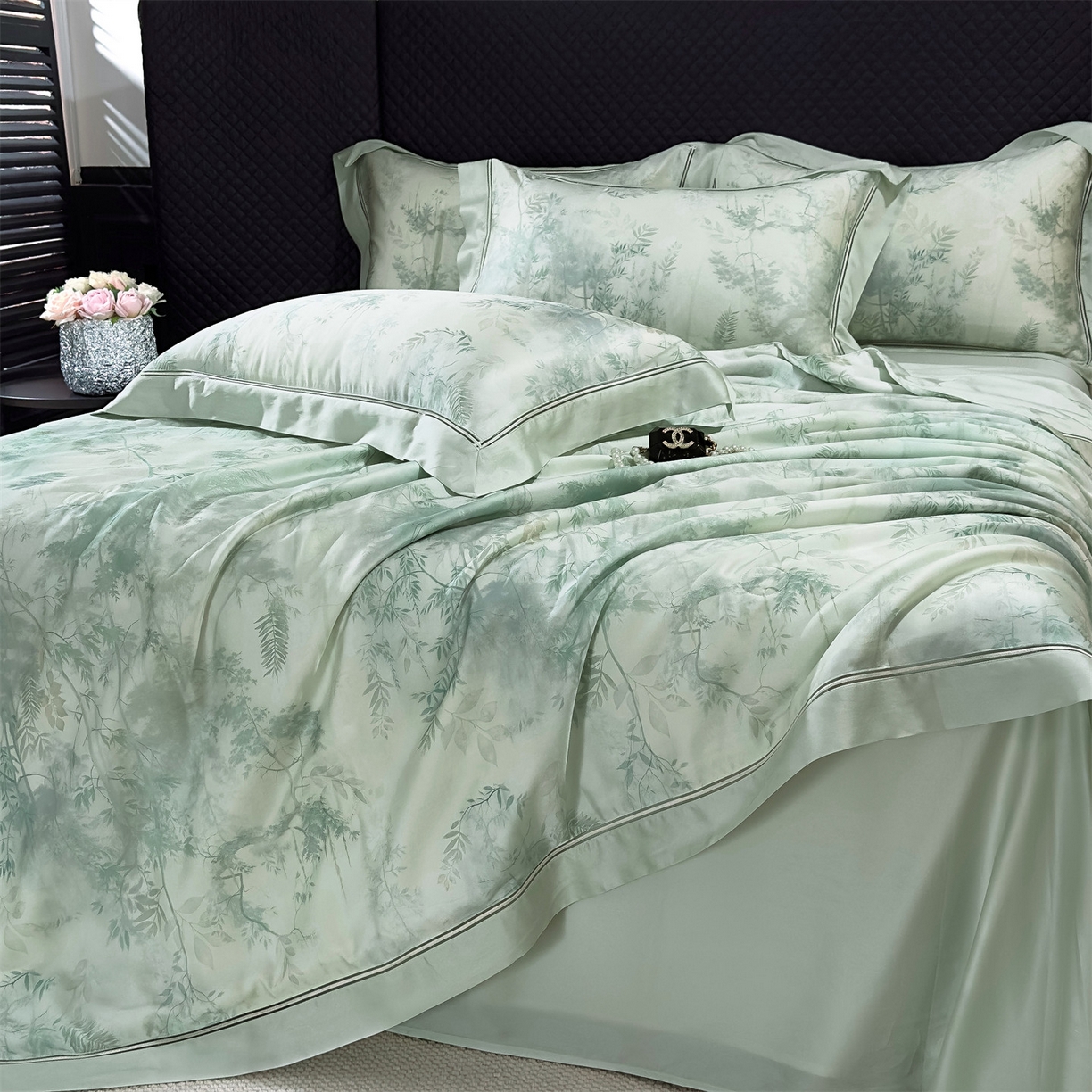 91家纺网 家纺一手货源 找家纺 朵希曼 2026新款60天丝镂空夏被四件套系列（控价：夏被线上券后不低于239 夏被四件套线上券后不低于369) 望舒竹海