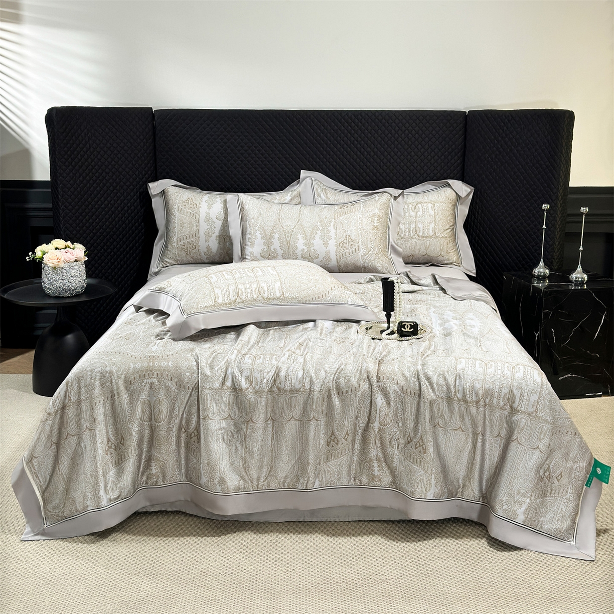 91家纺网 家纺一手货源 找家纺 朵希曼 2026新款60天丝镂空夏被四件套系列（控价：夏被线上券后不低于239 夏被四件套线上券后不低于369) 西美