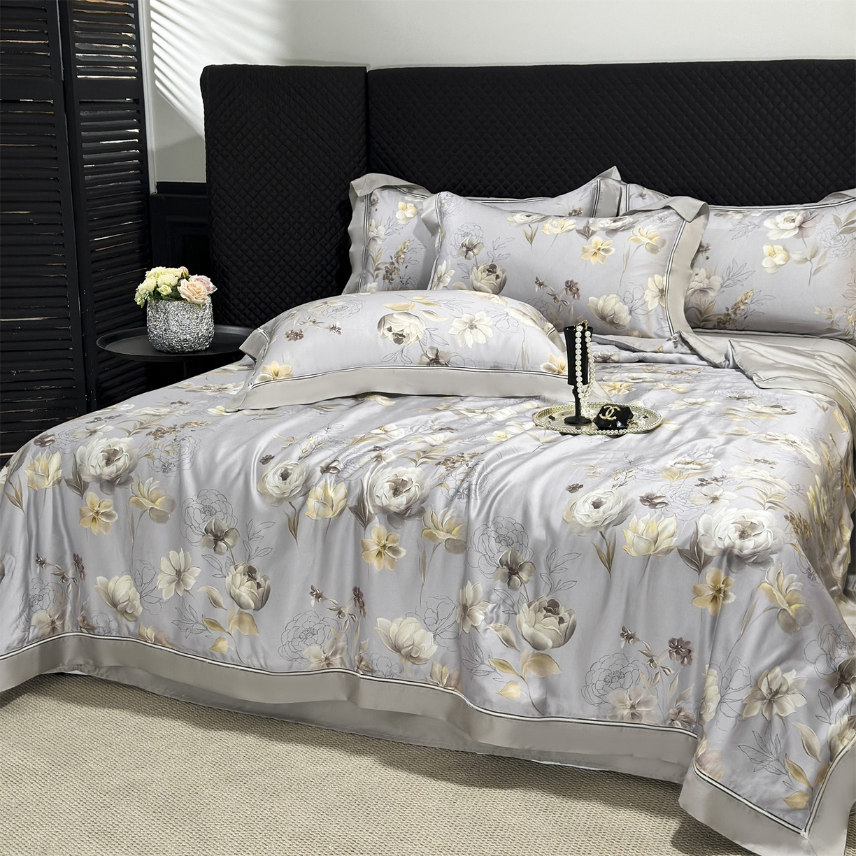 91家纺网 家纺一手货源 找家纺 朵希曼 2026新款60天丝镂空夏被四件套系列（控价：夏被线上券后不低于239 夏被四件套线上券后不低于369) 芷兰