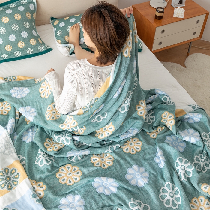 91家纺网 家纺一手货源 找家纺 朴尔家纺-毛巾被 2026春夏新款四层韩版碎花风全棉纯棉纱布毛巾被夏被夏凉被空调被-经典款常年备货 曼陀罗-绿