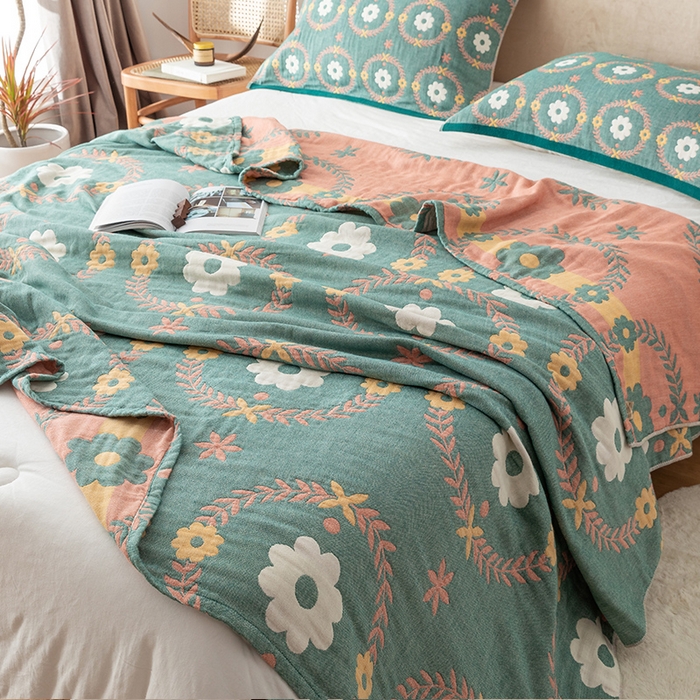 91家纺网 家纺一手货源 找家纺 朴尔家纺-毛巾被 2026春夏新款四层韩版碎花风全棉纯棉纱布毛巾被夏被夏凉被空调被-经典款常年备货 花环-绿