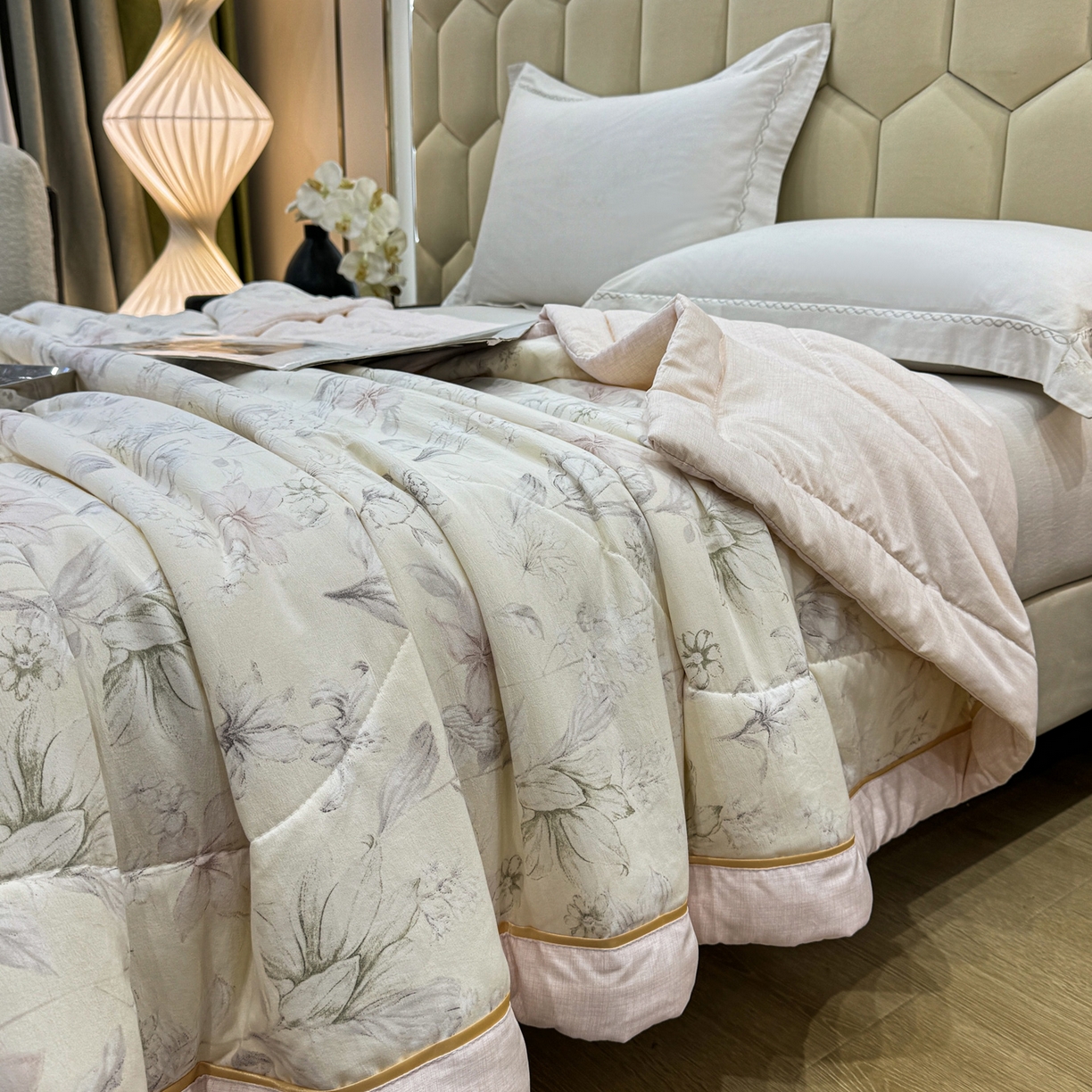 91家纺网 家纺一手货源 找家纺 心悦家纺 2026新款柔丝绵印花夏凉被空调被夏被系列 烂漫花季