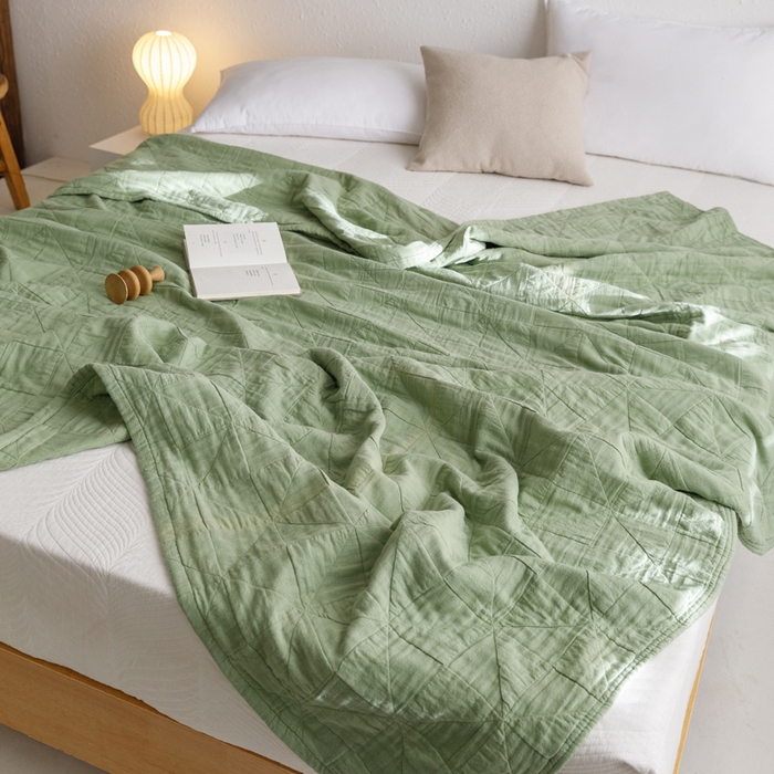 91家纺网 家纺一手货源 找家纺 朴尔家纺-毛巾被 2026春夏新款纯色四层立体三角树叶水洗全棉纯棉纱布系列盖毯毛巾被夏凉被空调被 提花三角-绿