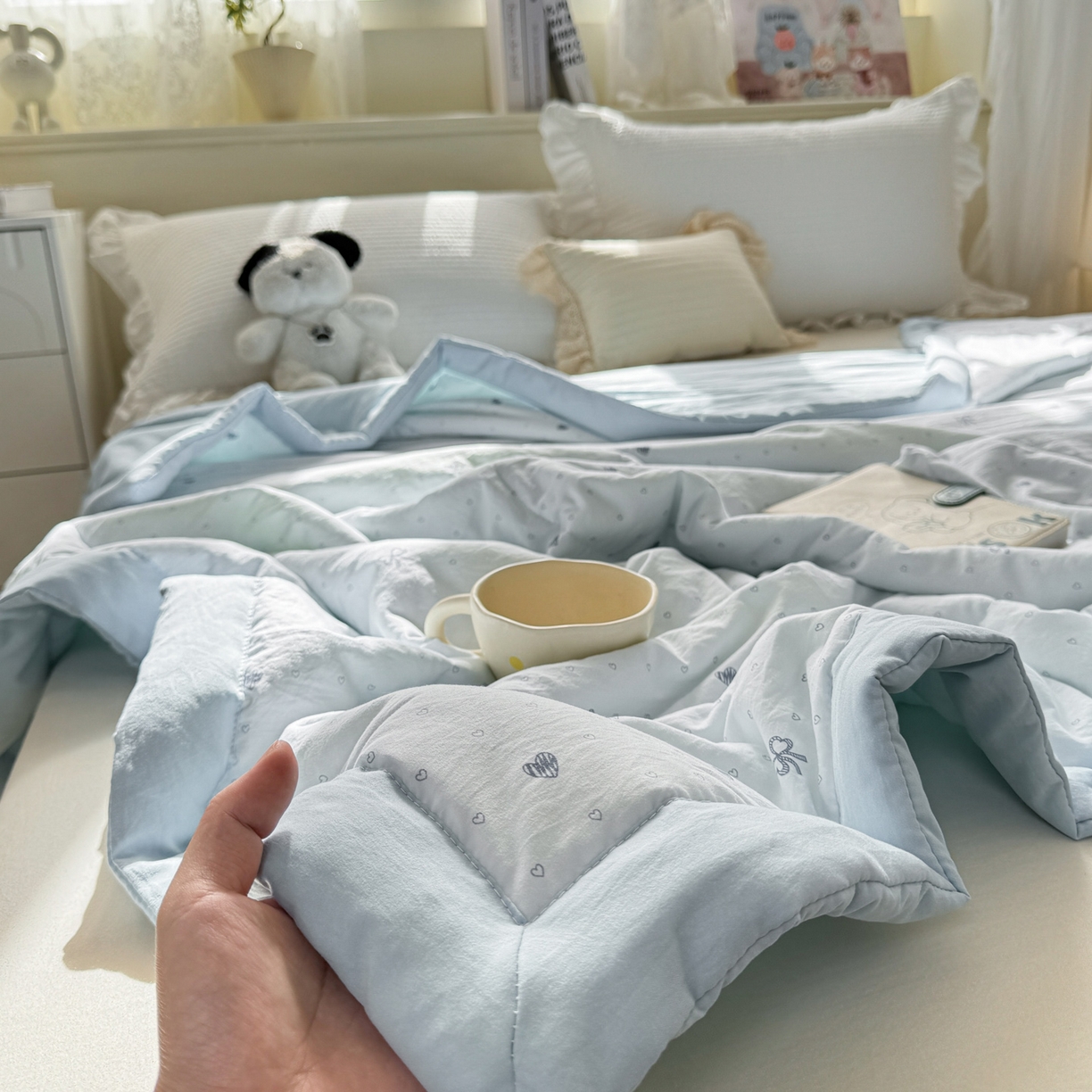 91家纺网 家纺一手货源 找家纺 心悦家纺 2026新款小棉绸印花夏凉被空调被夏被系列 心相印兰