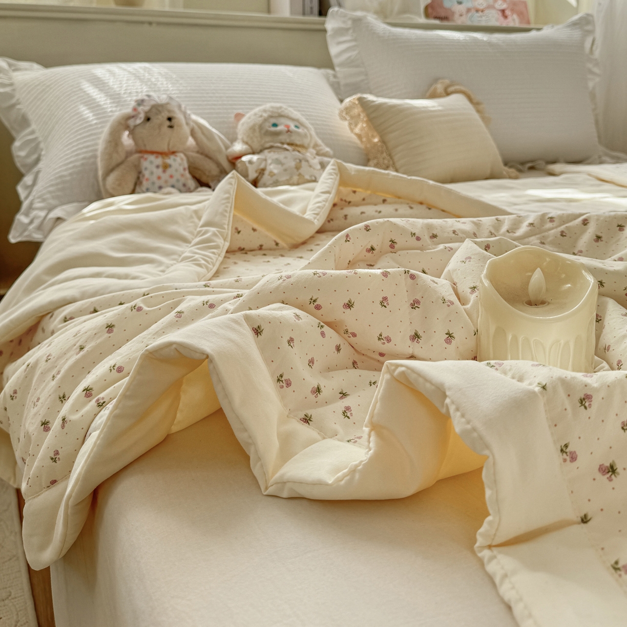 91家纺网 家纺一手货源 找家纺 心悦家纺 2026新款小棉绸印花夏凉被空调被夏被系列 悠然玫瑰