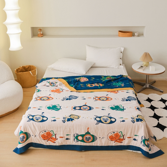 91家纺网 家纺一手货源 找家纺 朴尔家纺-毛巾被 2026春夏新款调皮风宽边加厚透气全棉纯棉四层纱布毛巾被夏被夏凉被空调被 潜水员