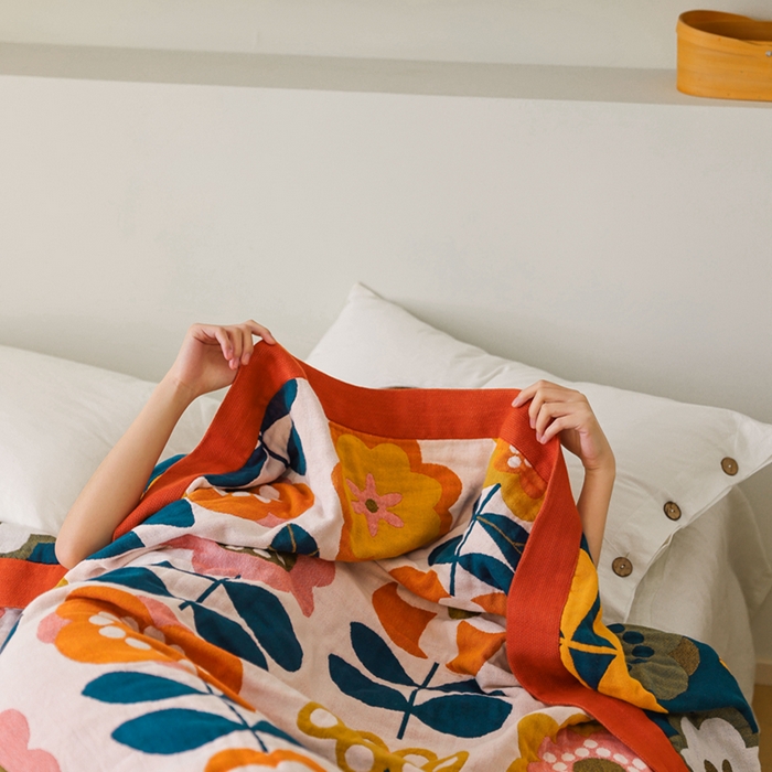 91家纺网 家纺一手货源 找家纺 朴尔家纺-毛巾被 2026春夏新款调皮风宽边加厚透气全棉纯棉四层纱布毛巾被夏被夏凉被空调被 奇异花园