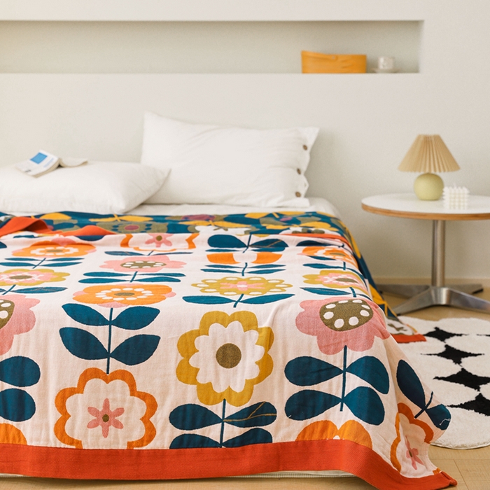 91家纺网 家纺一手货源 找家纺 朴尔家纺-毛巾被 2026春夏新款调皮风宽边加厚透气全棉纯棉四层纱布毛巾被夏被夏凉被空调被 奇异花园