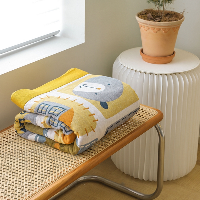 91家纺网 家纺一手货源 找家纺 朴尔家纺-毛巾被 2026春夏新款调皮风宽边加厚透气全棉纯棉四层纱布毛巾被夏被夏凉被空调被 组合图仅供展示不可下单