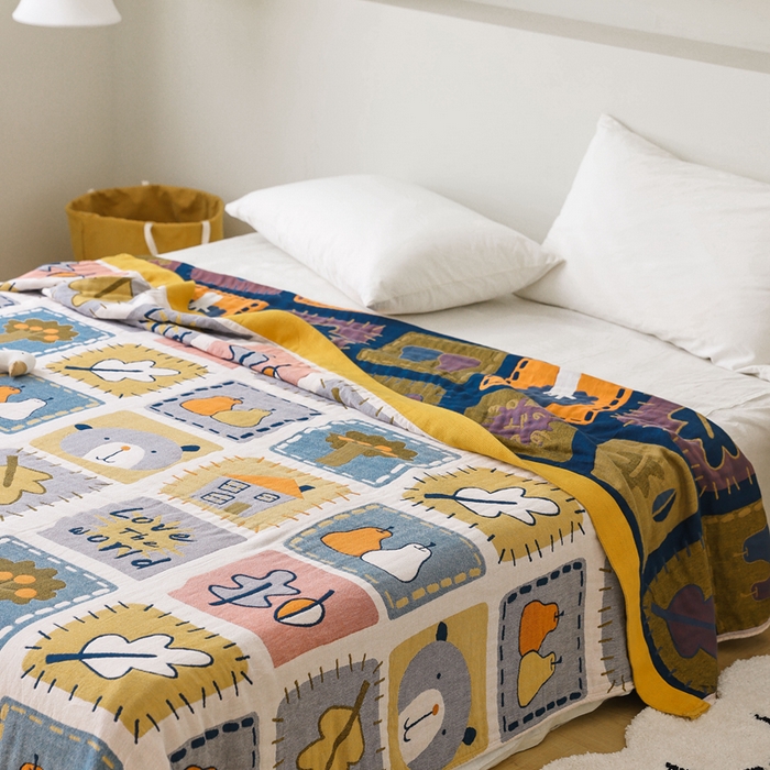 91家纺网 家纺一手货源 找家纺 朴尔家纺-毛巾被 2026春夏新款调皮风宽边加厚透气全棉纯棉四层纱布毛巾被夏被夏凉被空调被 卡片总动员