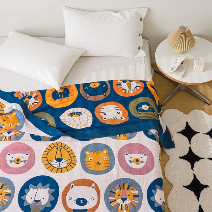 91家纺网 家纺一手货源 找家纺 朴尔家纺-毛巾被 2026春夏新款调皮风宽边加厚透气全棉纯棉四层纱布毛巾被夏被夏凉被空调被 大头贴