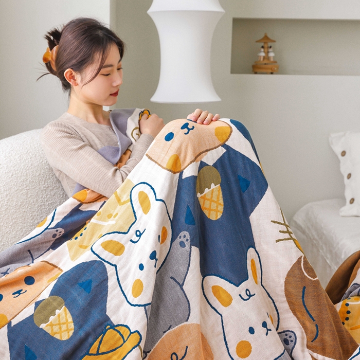 91家纺网 家纺一手货源 找家纺 朴尔家纺-毛巾被 2026春夏新款调皮风宽边加厚透气全棉纯棉四层纱布毛巾被夏被夏凉被空调被 兔兔王国