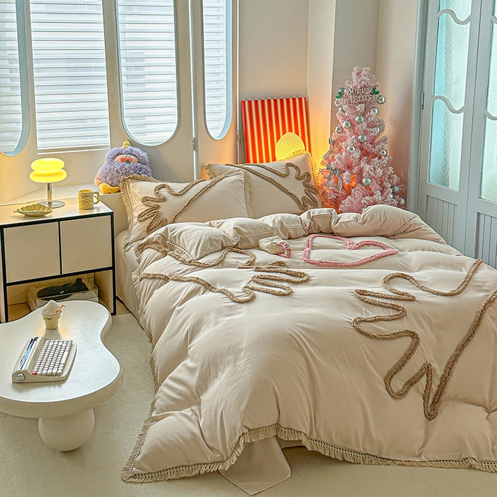 91家纺网 家纺一手货源 找家纺 （总）缘生活 2026新款立体簇绒绣流苏四件套