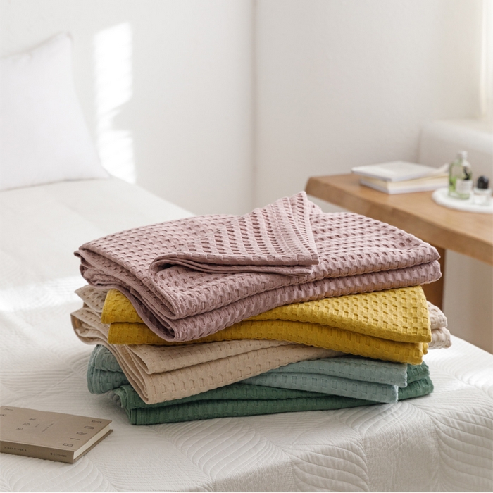 91家纺网 家纺一手货源 找家纺 朴尔家纺-毛巾被 2026春夏新款柔软风纯色华夫格全棉纯棉纱布毛巾被系列夏被夏凉被空调被 组合图仅供展示不可下单