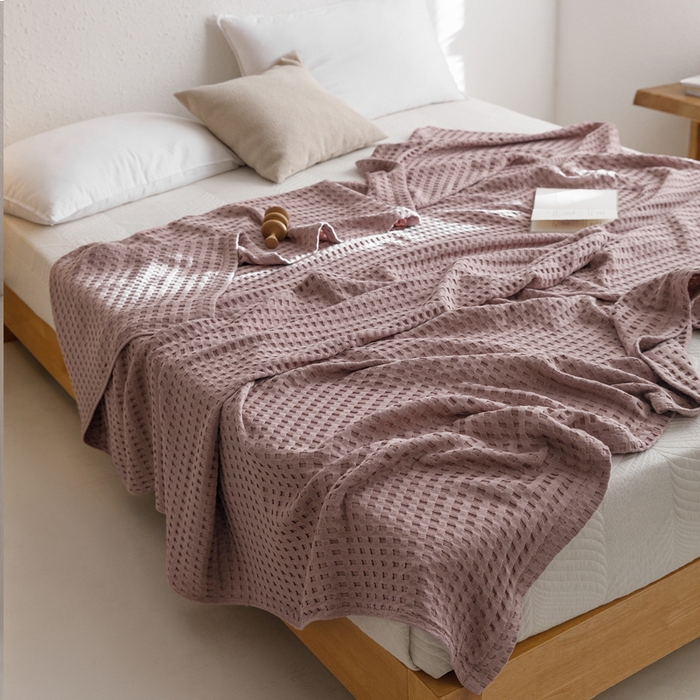 91家纺网 家纺一手货源 找家纺 朴尔家纺-毛巾被 2026春夏新款柔软风纯色华夫格全棉纯棉纱布毛巾被系列夏被夏凉被空调被 华夫格-粉