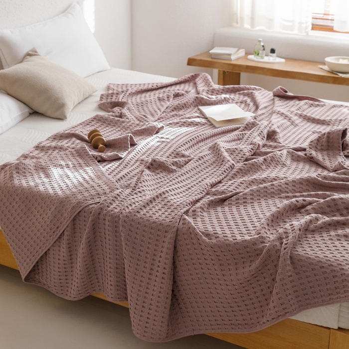 91家纺网 家纺一手货源 找家纺 朴尔家纺-毛巾被 2026春夏新款柔软风纯色华夫格全棉纯棉纱布毛巾被系列夏被夏凉被空调被 华夫格-粉