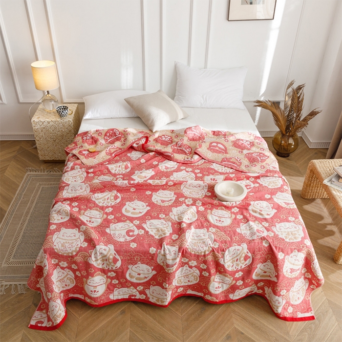 91家纺网 家纺一手货源 找家纺 朴尔家纺-毛巾被 2026春夏新款水洗全棉纯棉四层细纱系列毛巾被下班夏凉被空调被 招福瞄-红毛巾被