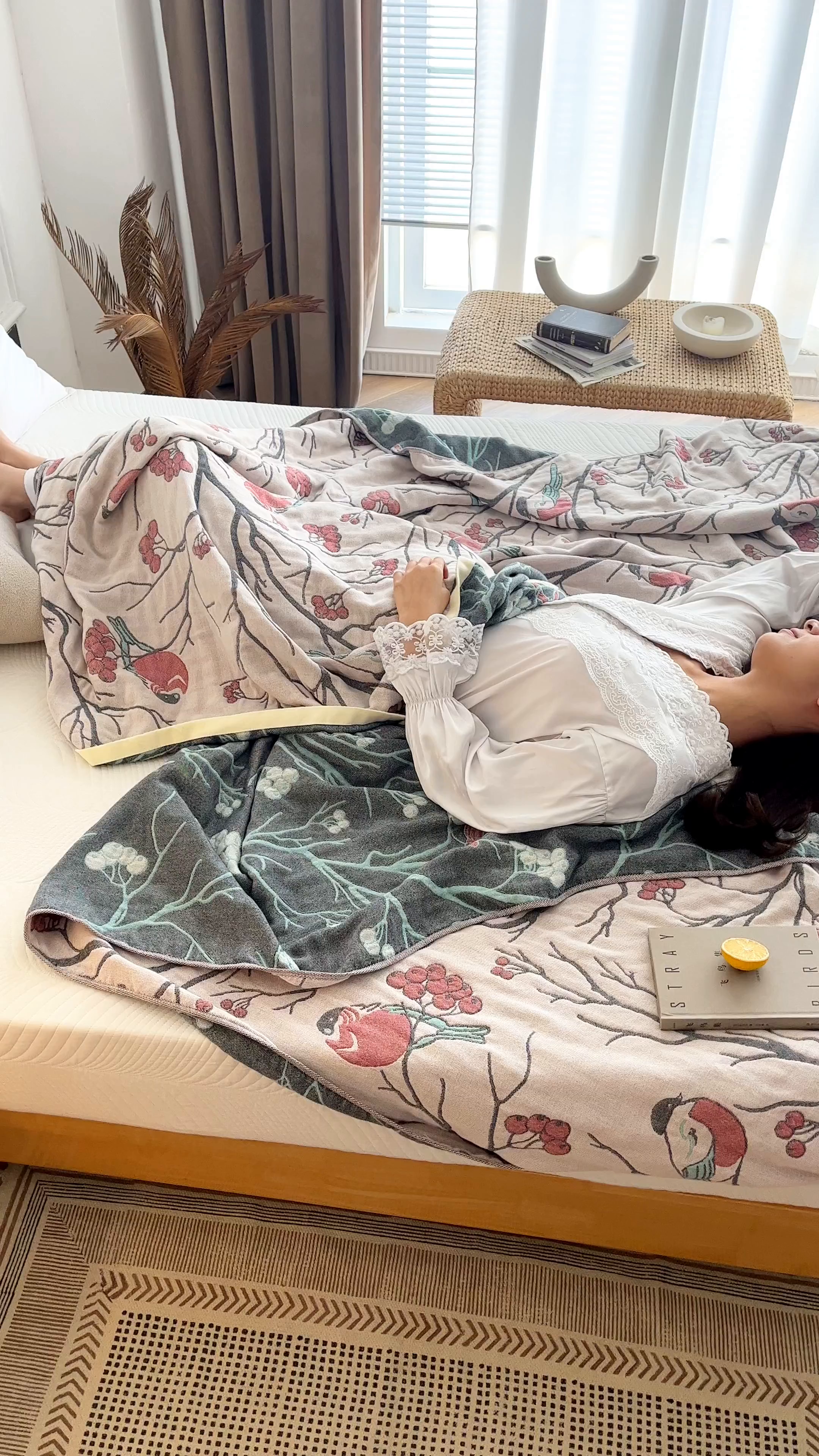 91家纺网 家纺一手货源 找家纺 朴尔家纺-毛巾被 2026春夏新款水洗全棉纯棉四层细纱系列毛巾被下班夏凉被空调被 喜登高枝-红毛巾被