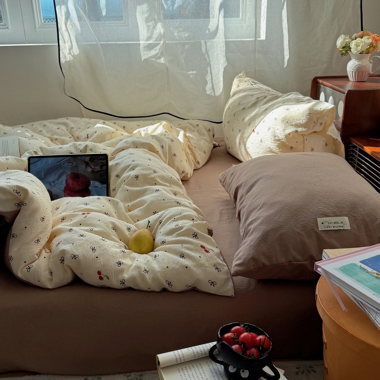 91家纺网 家纺一手货源 找家纺 轻奢坊 2026新款皱皱纱水洗棉韩系混搭四件套 樱桃结