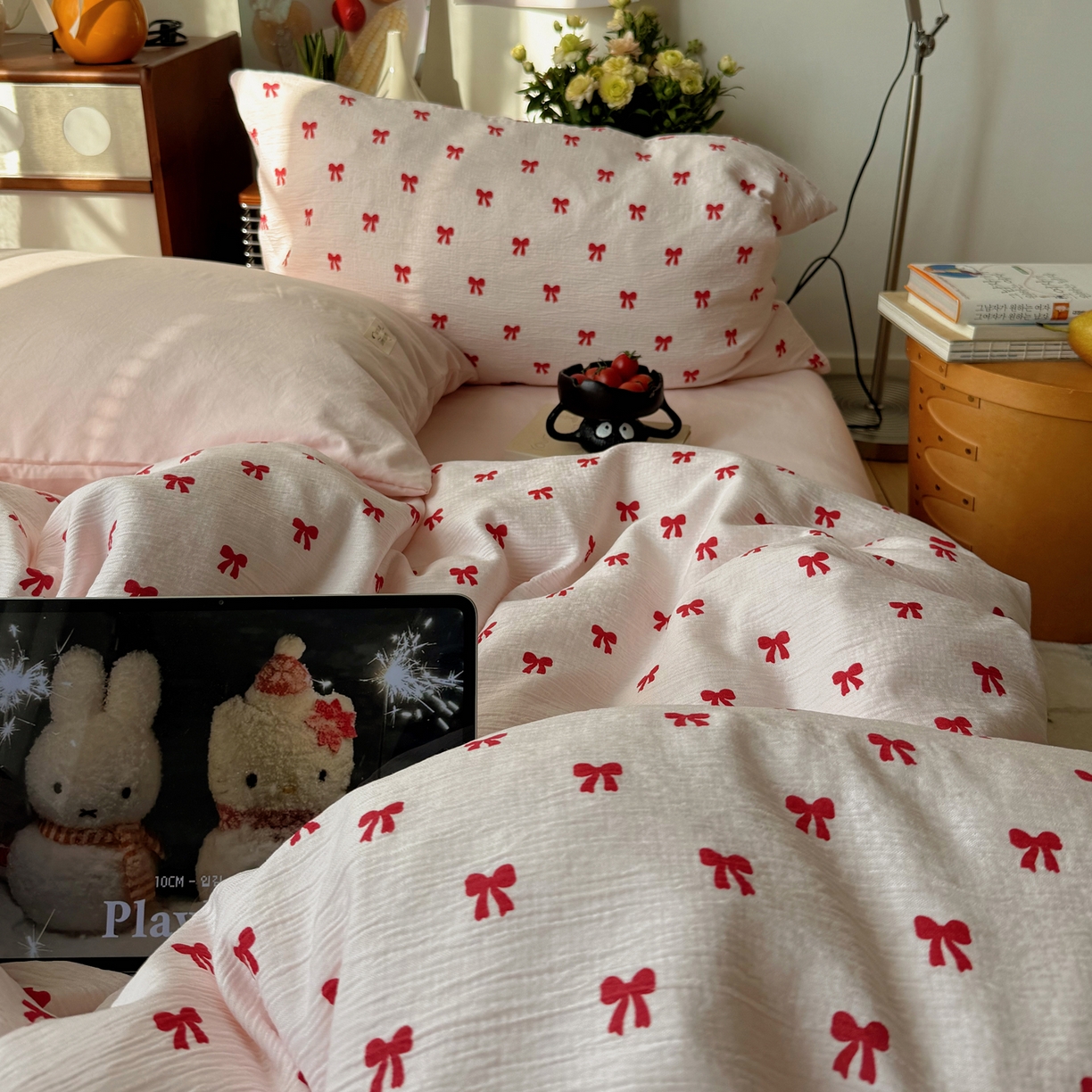 91家纺网 家纺一手货源 找家纺 轻奢坊 2026新款皱皱纱水洗棉韩系混搭四件套 莓果结