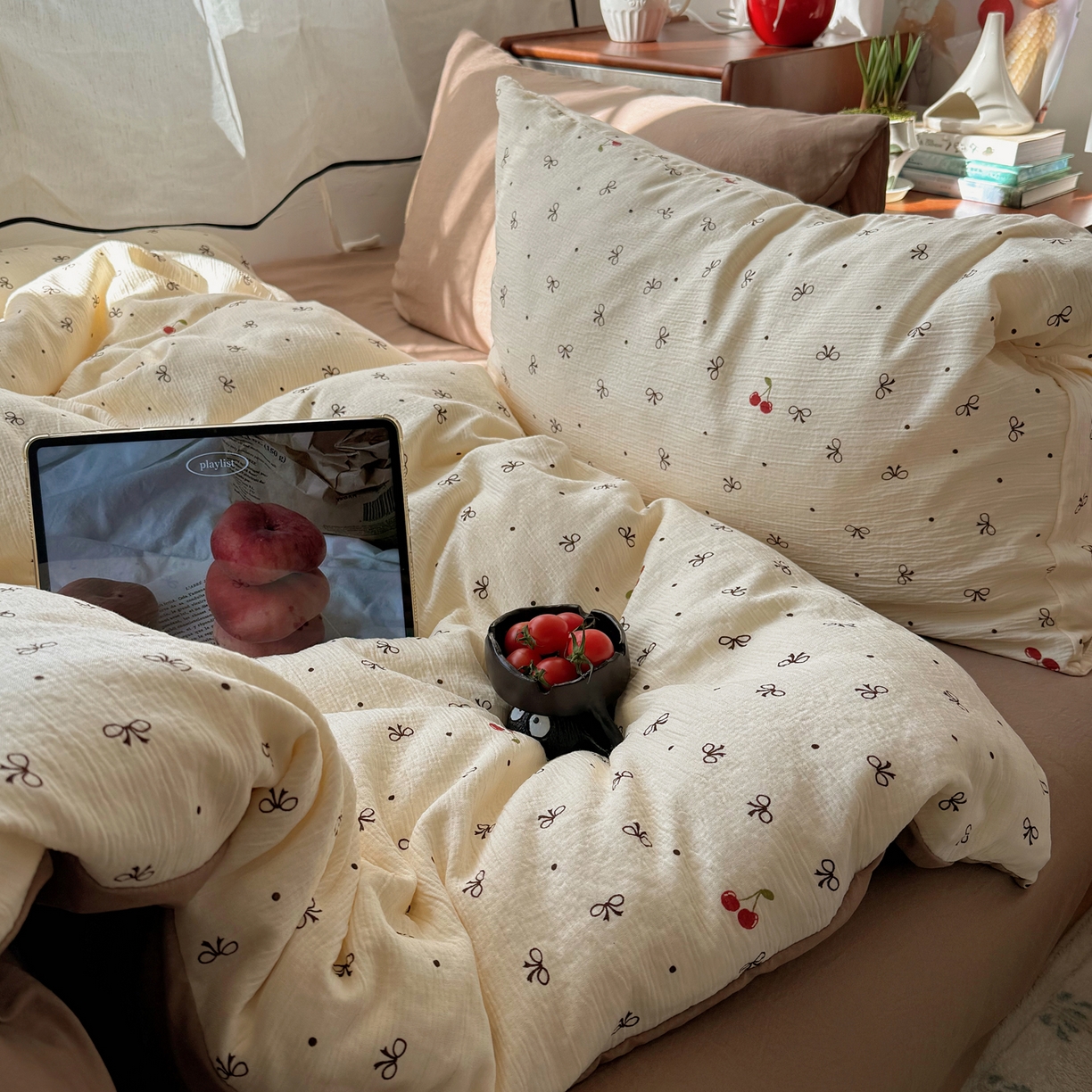 91家纺网 家纺一手货源 找家纺 轻奢坊 2026新款皱皱纱水洗棉韩系混搭四件套 樱桃结